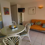 아파트 Climatise Avec Terrasse Et Acces A - Fr-1-472a-273